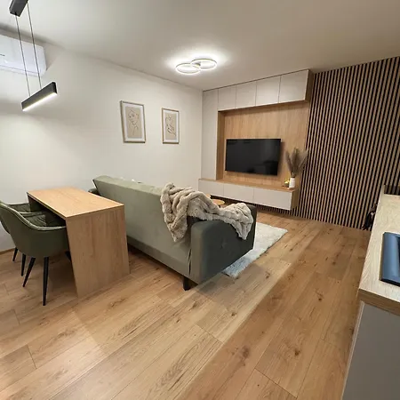 Vg-apartment קושיצה